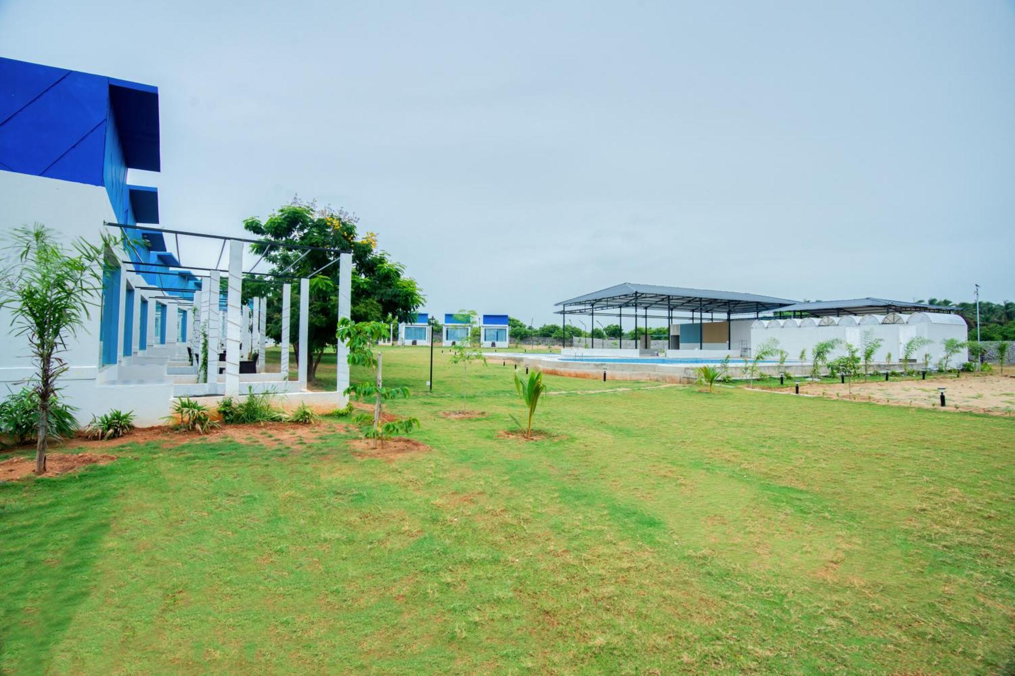 Seaborne Beach Resort Auroville Bagian luar foto