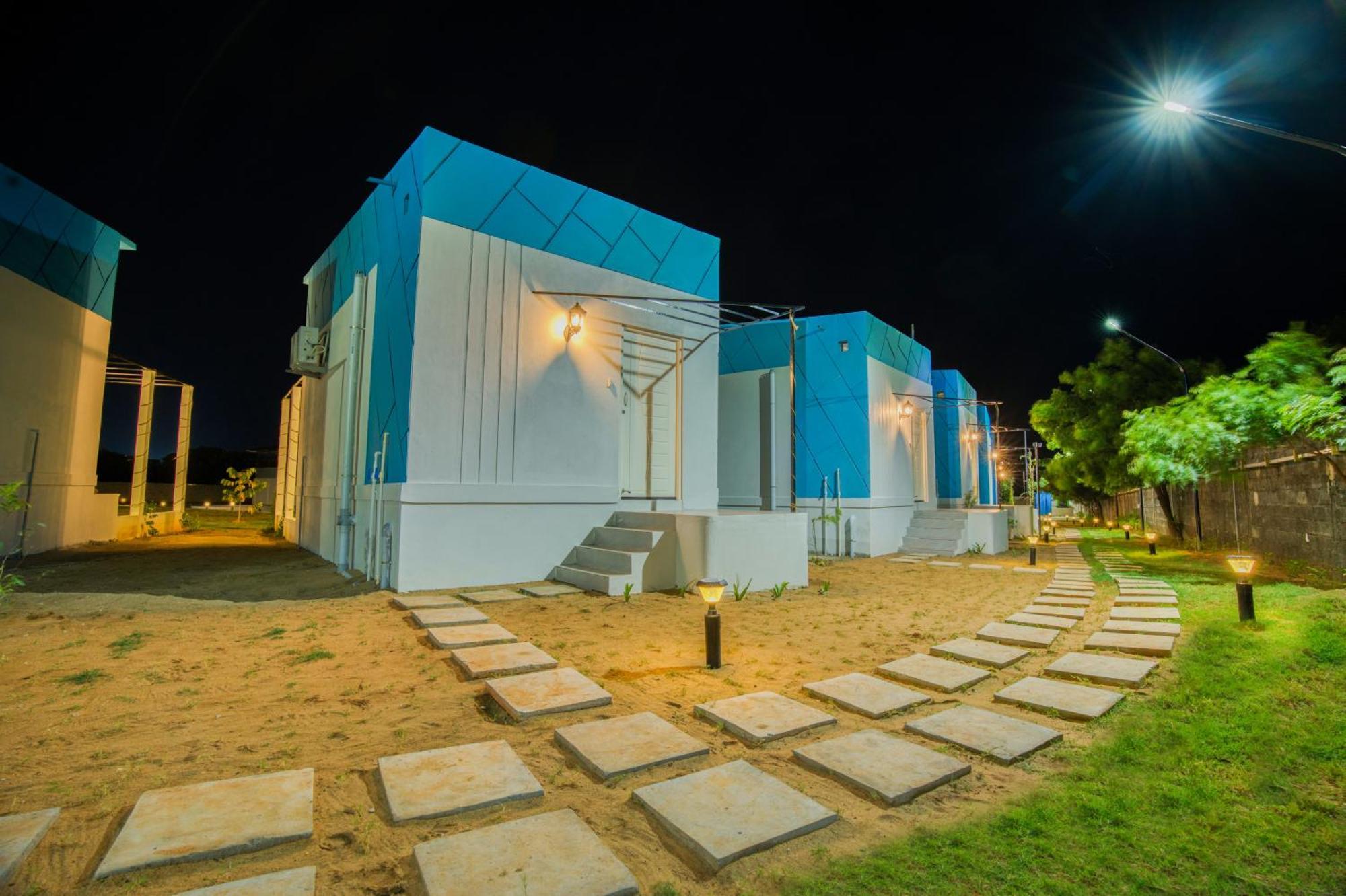 Seaborne Beach Resort Auroville Bagian luar foto