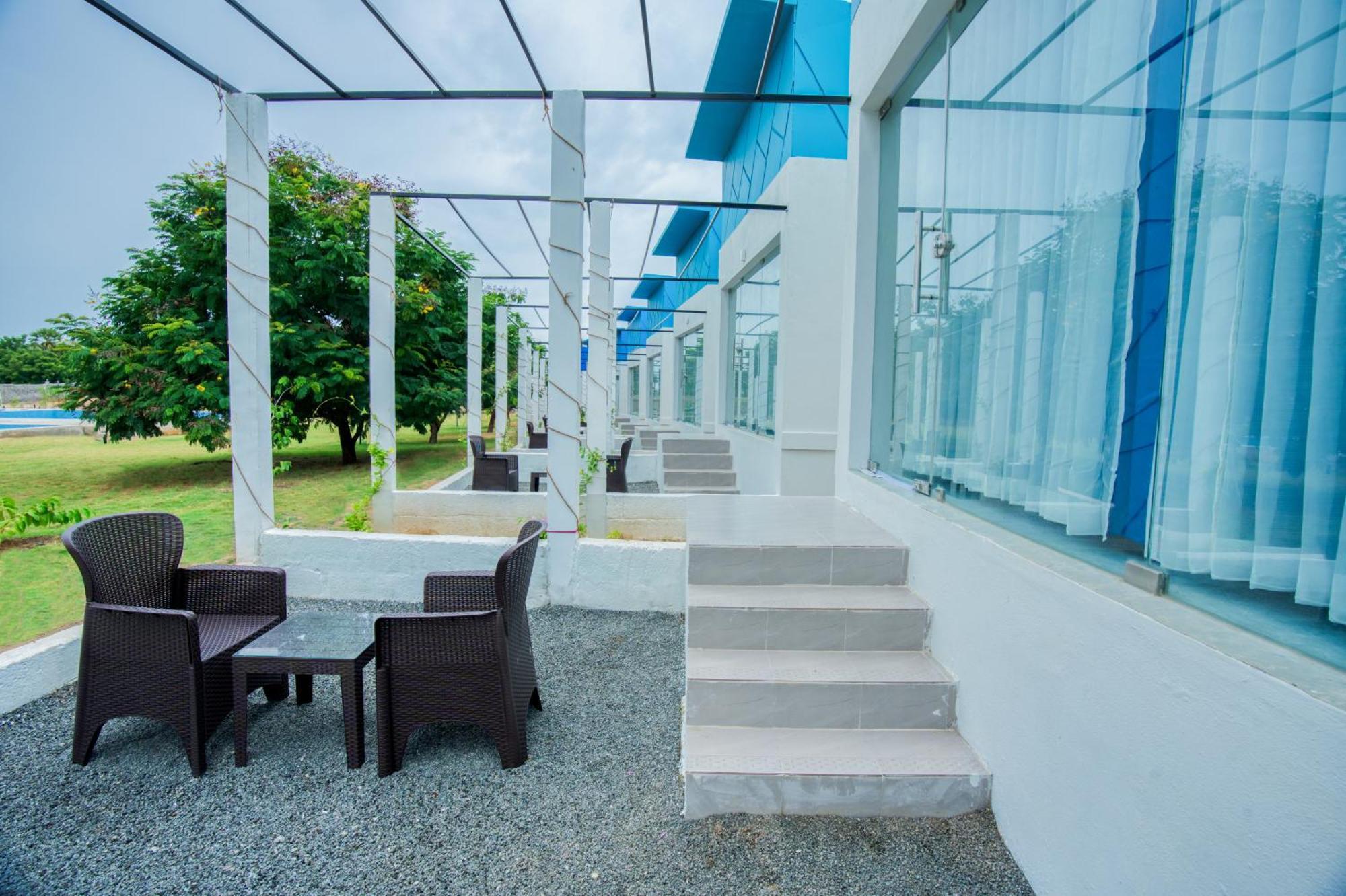 Seaborne Beach Resort Auroville Bagian luar foto