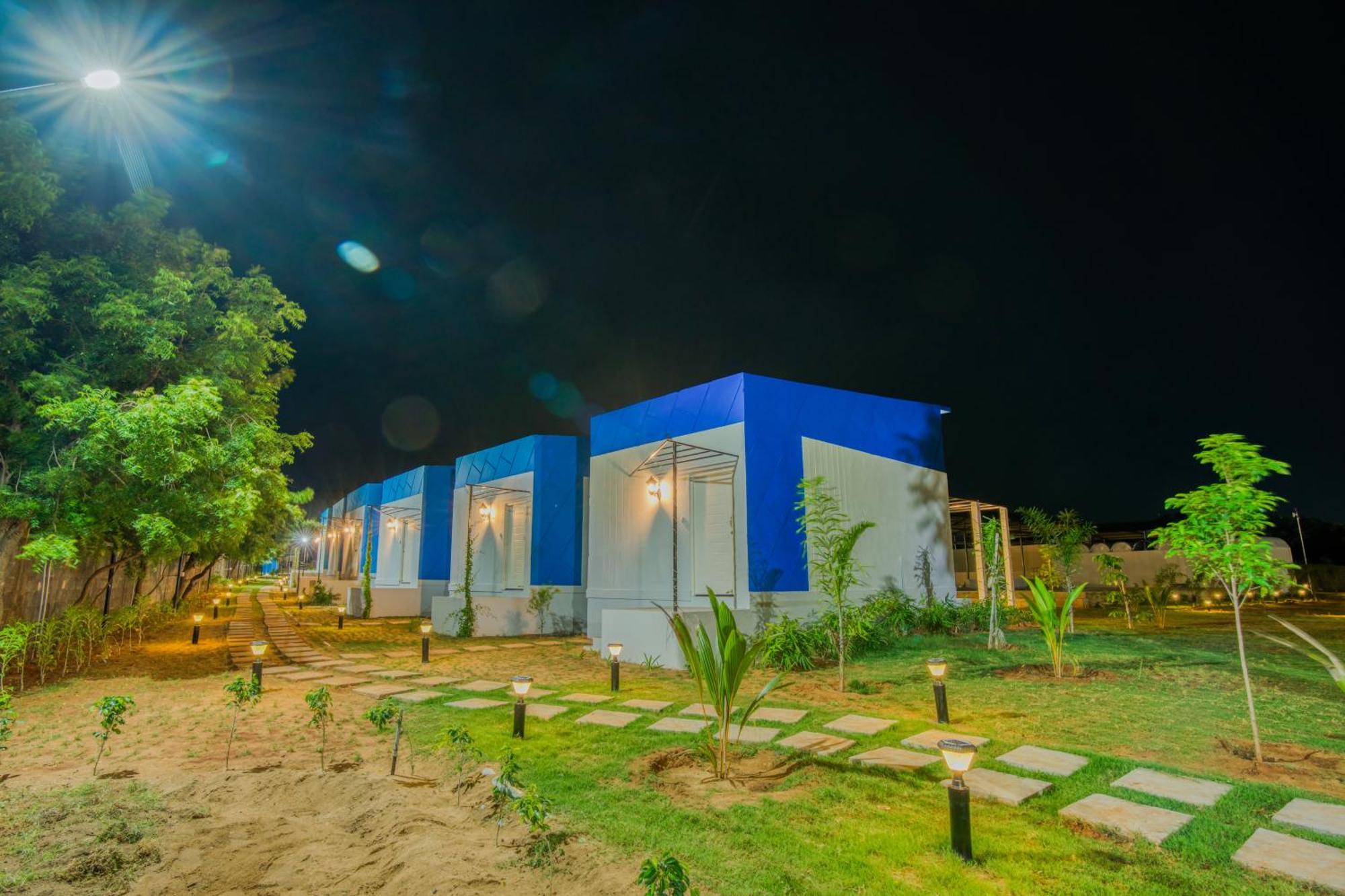 Seaborne Beach Resort Auroville Bagian luar foto