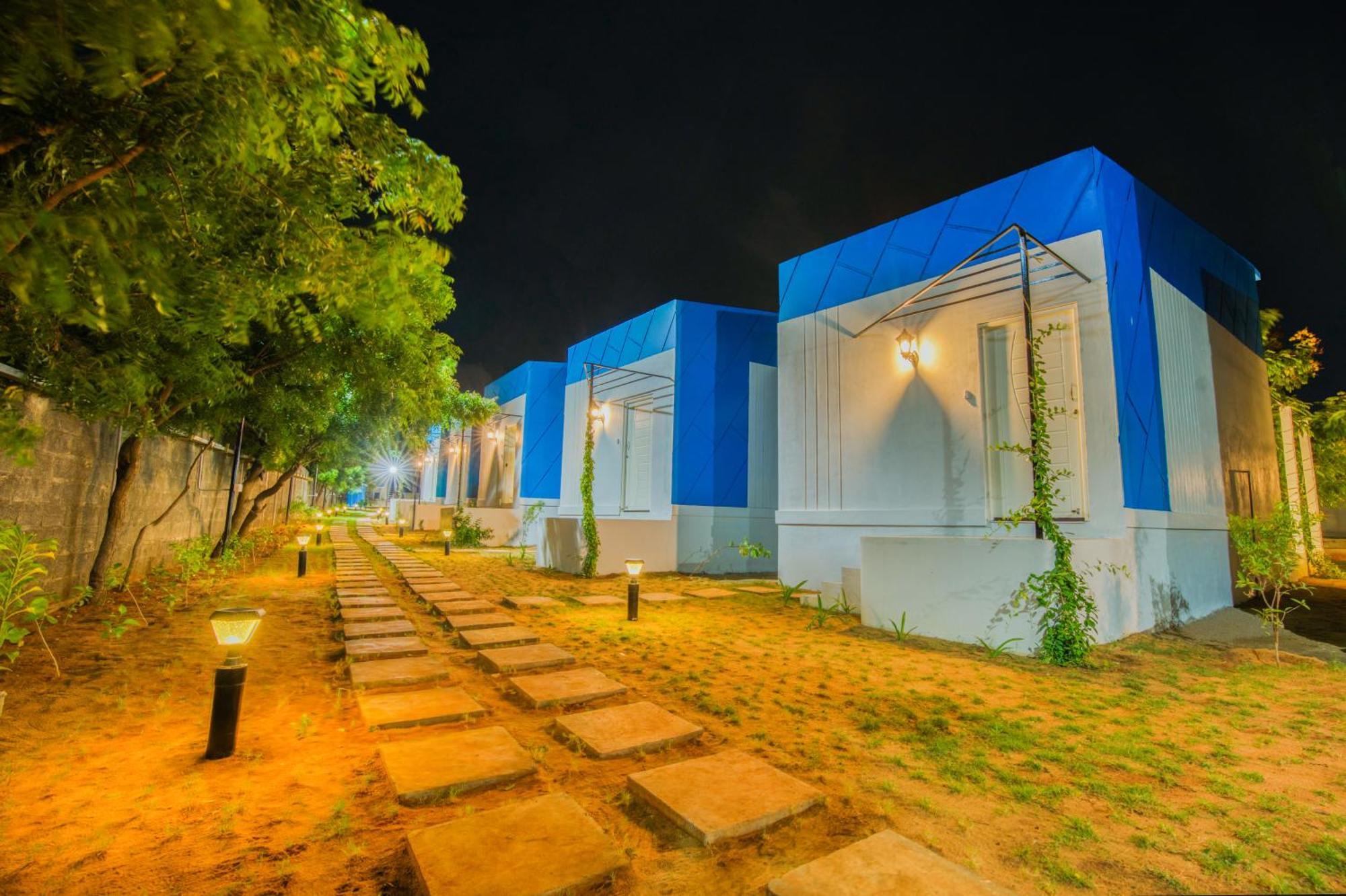 Seaborne Beach Resort Auroville Bagian luar foto